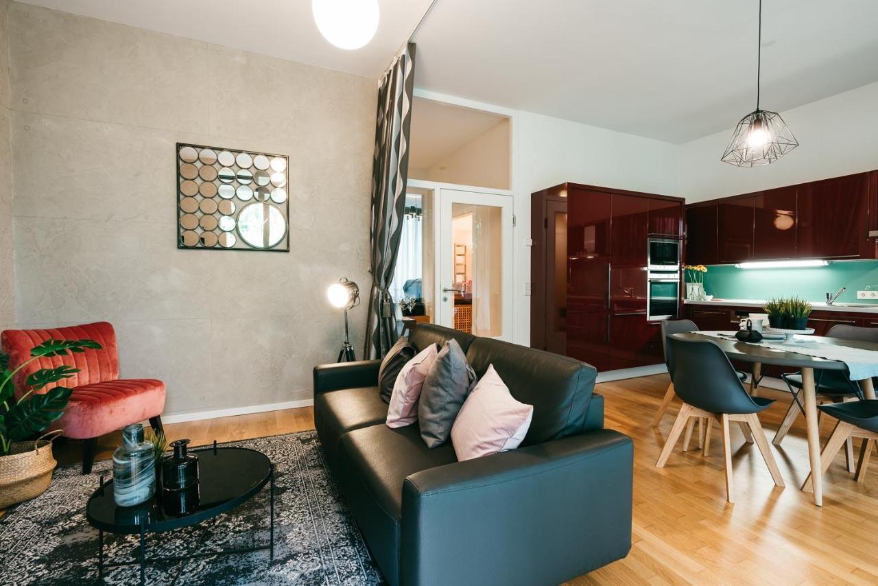 Luxury Downtown Appartement Mit Garage Graz Exterior foto