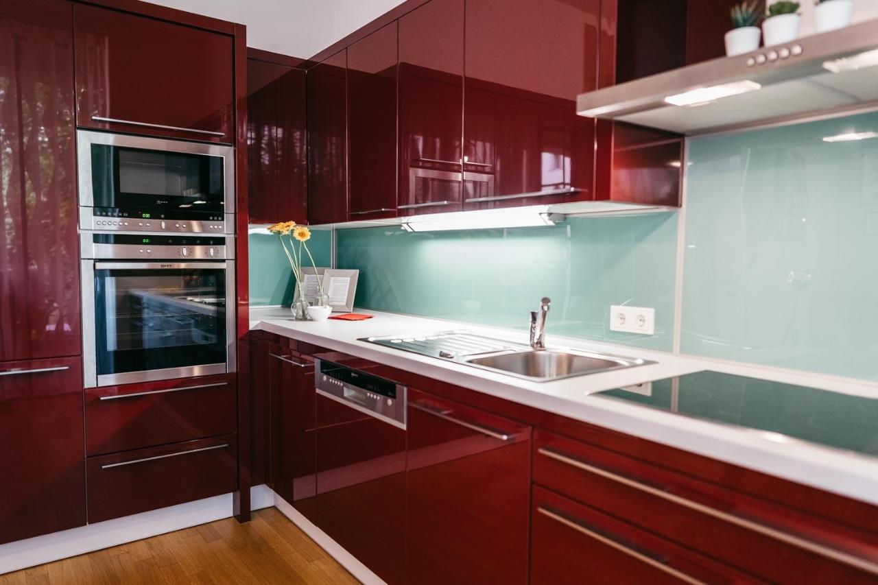 Luxury Downtown Appartement Mit Garage Graz Exterior foto